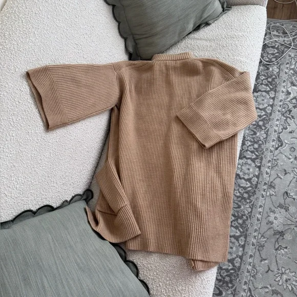 Polo Ralph Lauren Wool Cape Sweater with Leather Buckle🤍